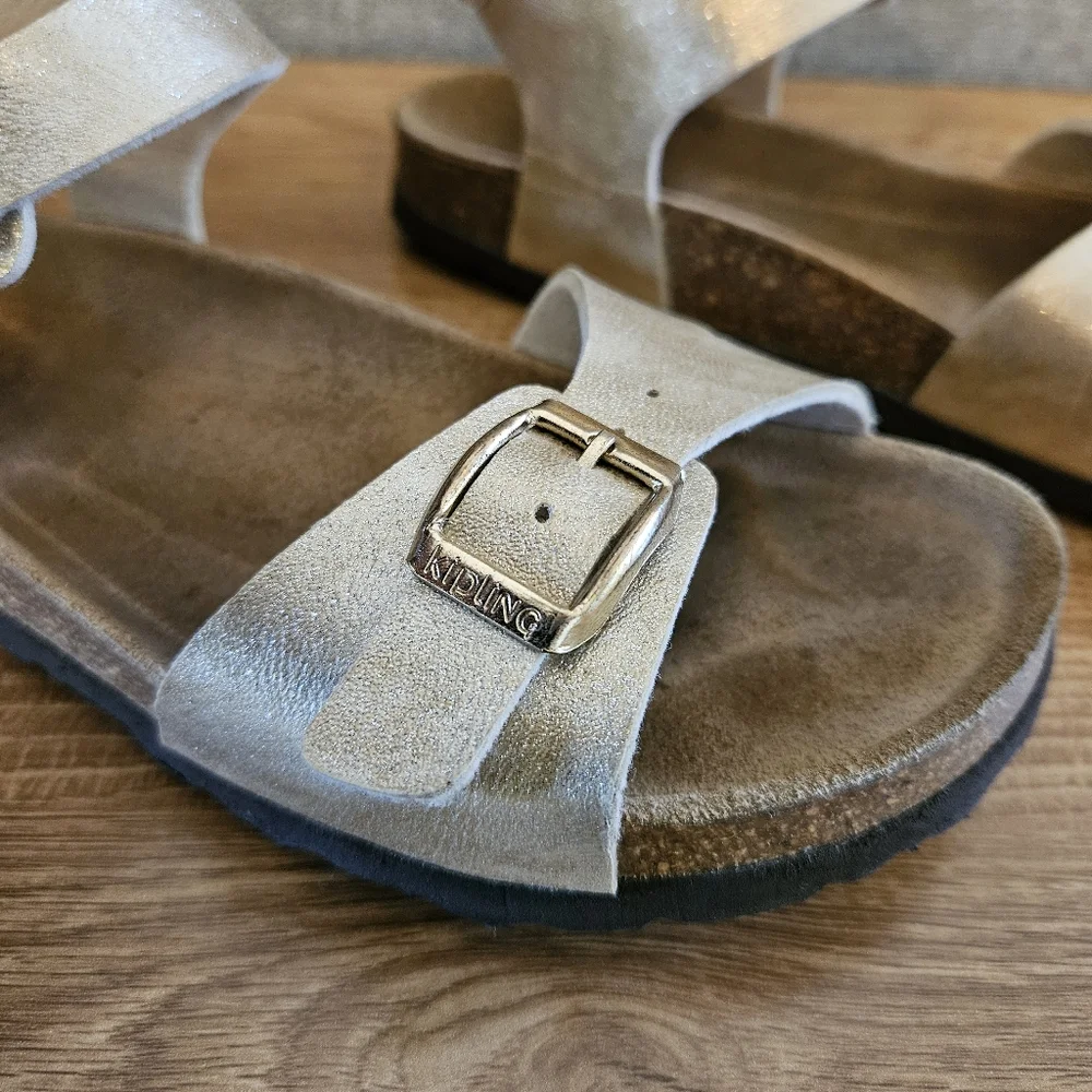 Kipling Sandals Gold Size 2